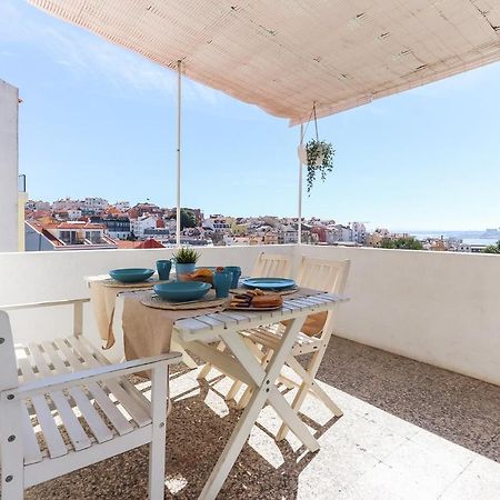 Parlamient River View Apartments By Homing Lisbon Bagian luar foto
